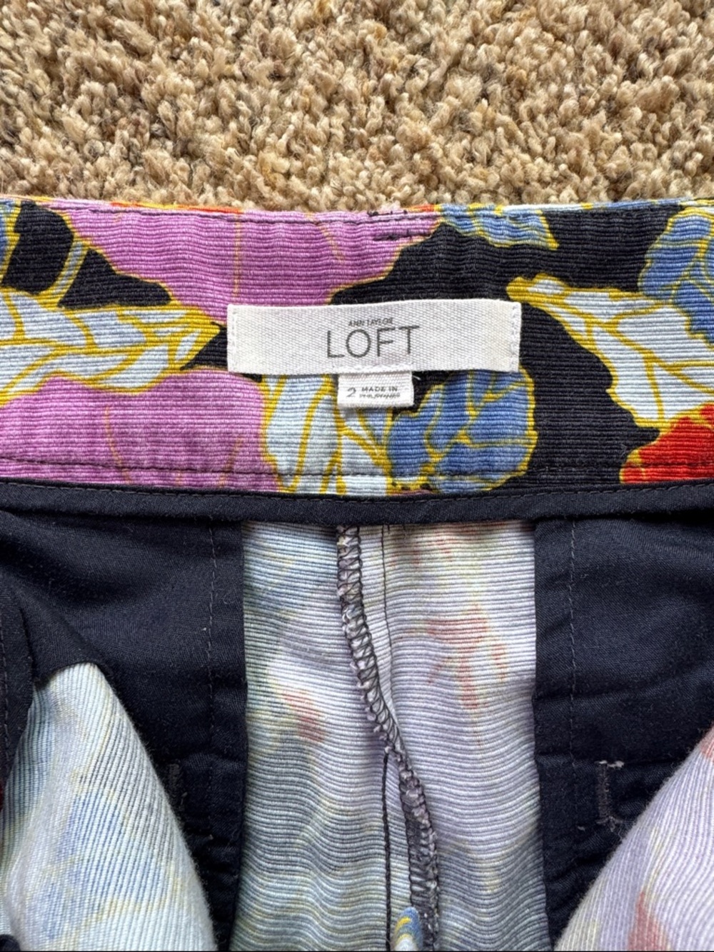 Loft The Riviera Short Poppies Print - Picture 8 of 9